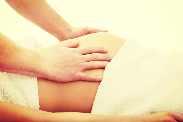 Babybauch massage
