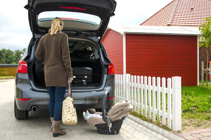 Reisen mit Kindern Auto beladen
